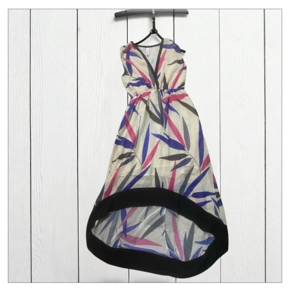 Sweet Pea Dresses & Skirts - Sweet Pea Leaf Print High Low Dress Size M